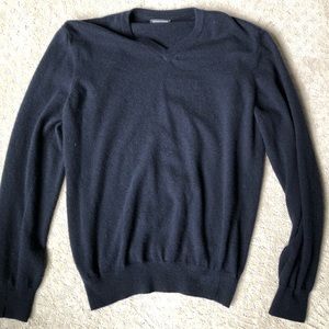 Real Italian Cashmere Vneck Sweater